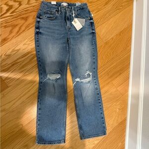 Good American Jeans 4/27